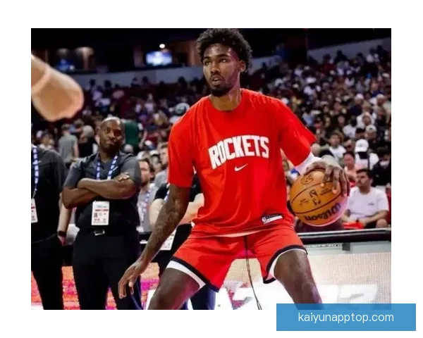 以太拉了 火箭3月三分命中率倒数 伊森16中1表现惨淡引发热议